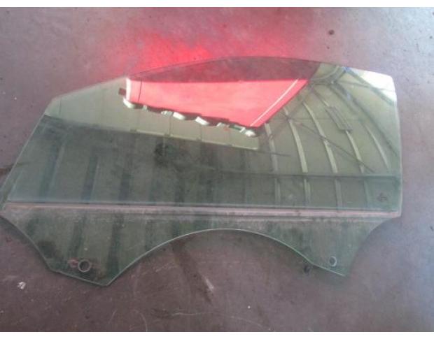 vindem geam usa fata audi a4 2.0tdi cag