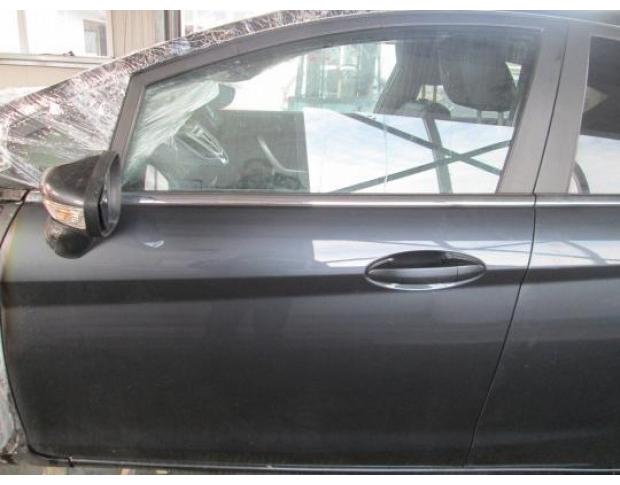 vindem geam usa fata ford fiesta 1.4 16v 97cp