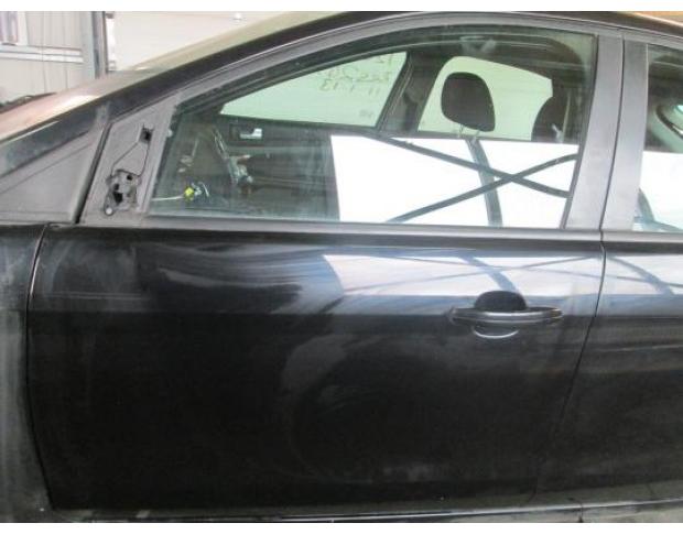 vindem geam usa fata ford focus 2 1.8tdci