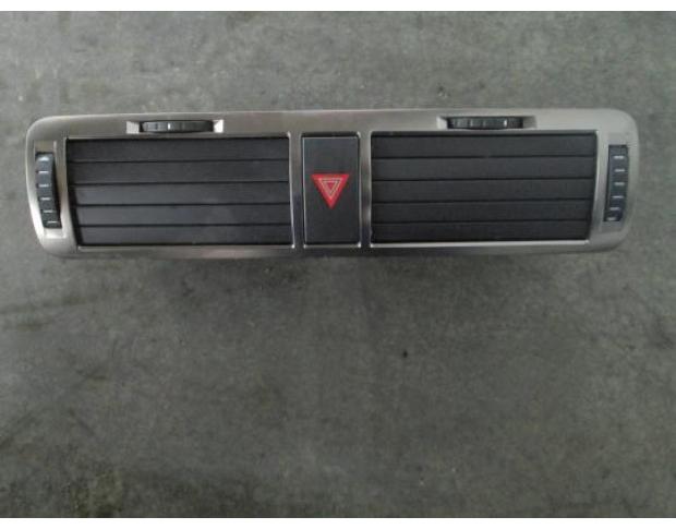 vindem grila aerisire 3u0820951a skoda superb 2.0tdi bss