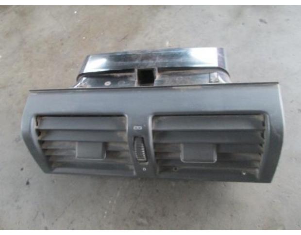 vindem grila aerisire mercedes e 220 w210 cod 2108301554