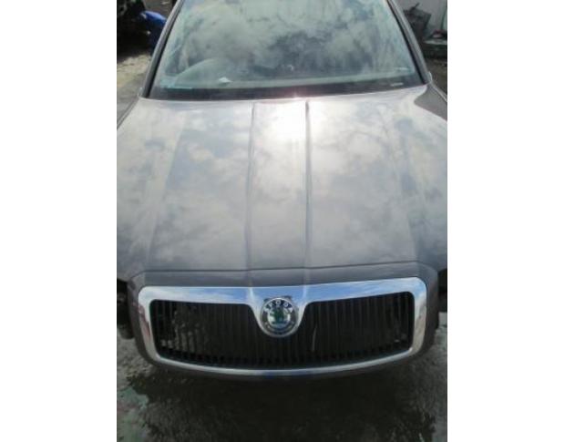 vindem grila fata skoda superb 2.0tdi bss