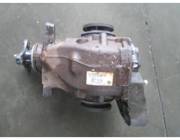 vindem grup spate bmw 320 e90 cod 755667801