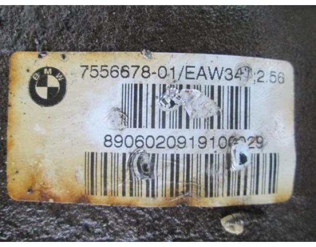 vindem grup spate bmw 320 e90 cod 755667801