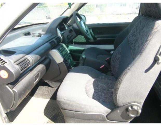 vindem hayon land rover freelander 2.0d