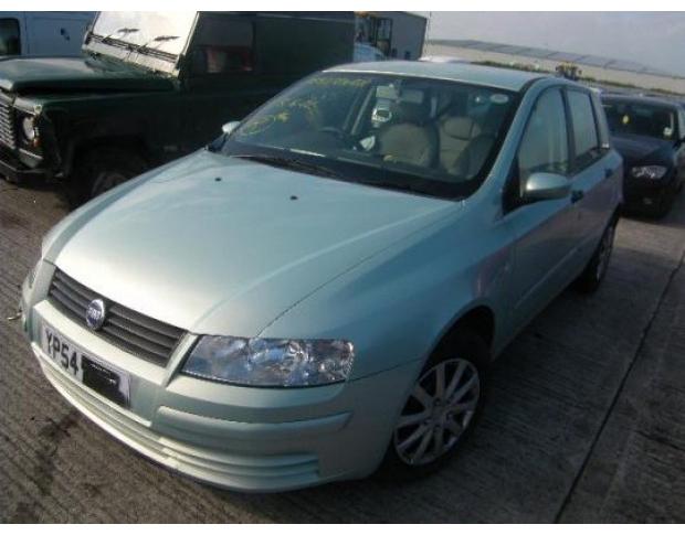 vindem hayon spate fiat stilo  1.2  an 2004