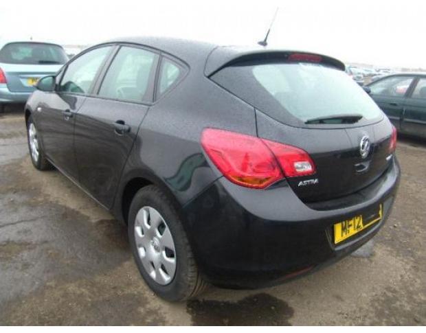 vindem injector opel astra j 1.7cdti an 2010