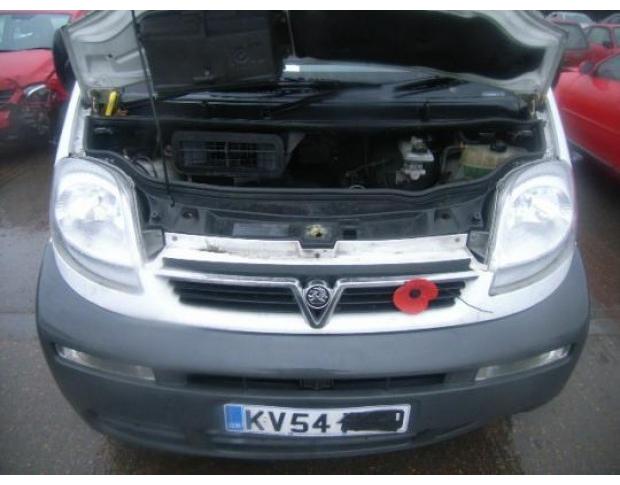 vindem injector opel vivaro 1.9 cdti