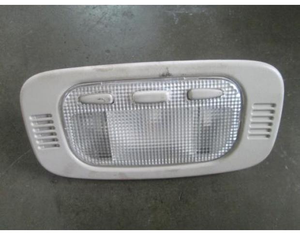 vindem lampa plafoniera peugeot 307 1.6hdi 9hz