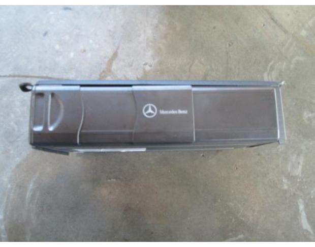 vindem magazie cd mercedes c 220 cdi cod a2208274642