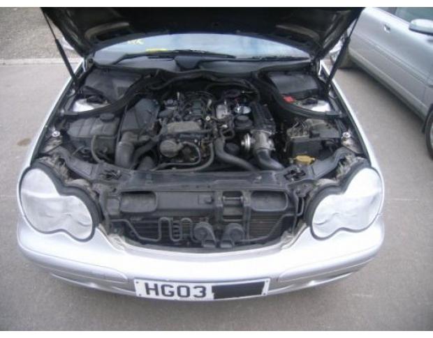 vindem motor mercedes c 200 cdi
