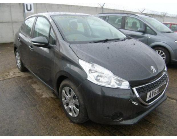 vindem motor peugeot 208 1.4 hdi 8hr an 2013