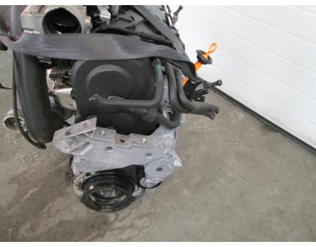 vindem motor vw jetta 1.9tdi bxe