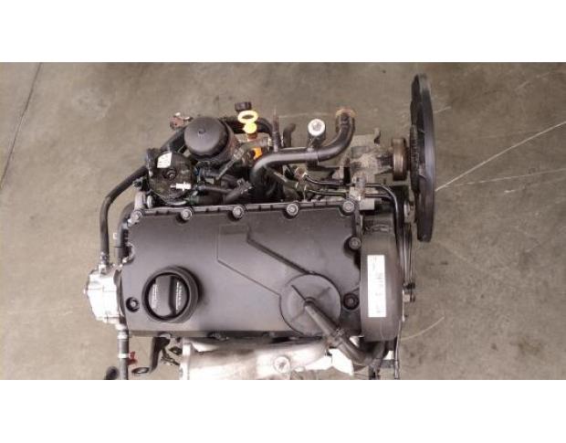 vindem motor vw passat b6 1900tdi avf