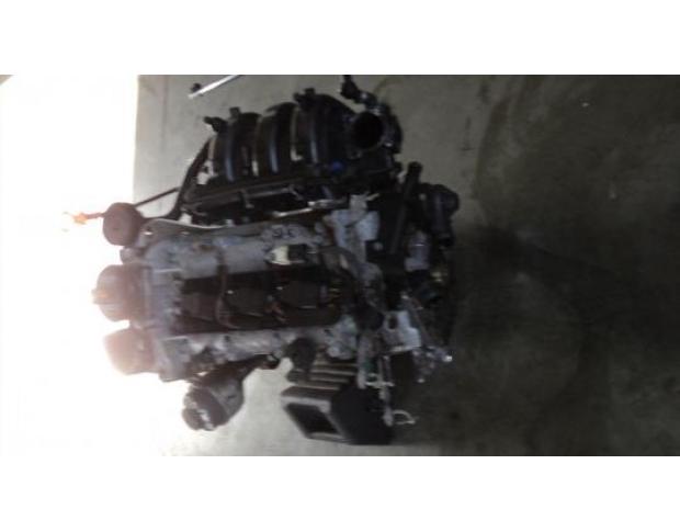 vindem motor vw polo 1.2b azq