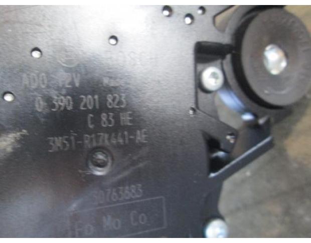 vindem motoras stergator hayon ford focus 1.8tdci cod 3m51r17k441ae