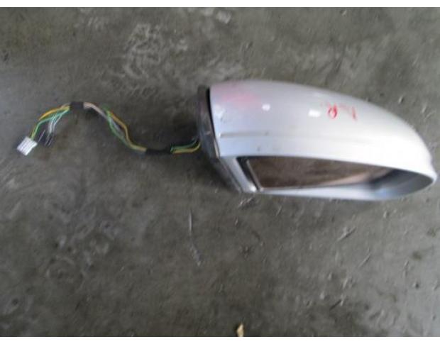 vindem oglinda laterala dreapta mercedes e 220 cdi w211