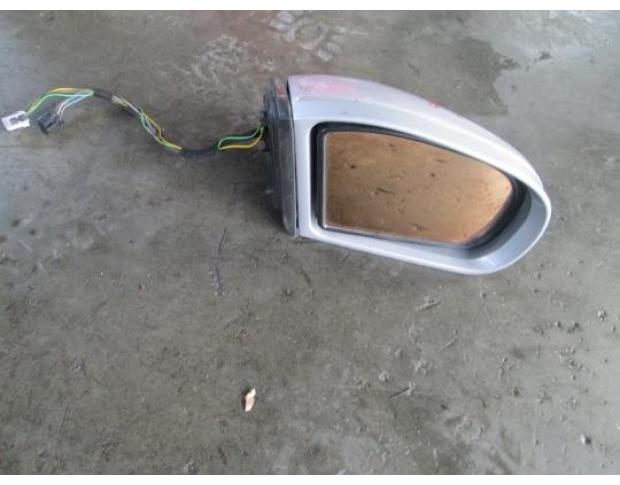 vindem oglinda laterala dreapta mercedes e classe
