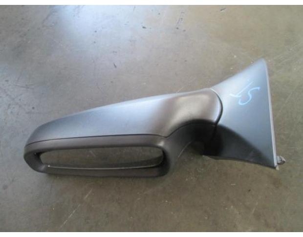 vindem oglinda laterala stanga opel astra h 1.9cdti z19dt