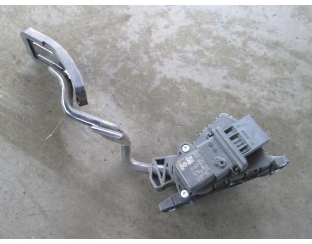 vindem pedala acceleratie audi a6 2.7tdi bpp cod 4f2721523