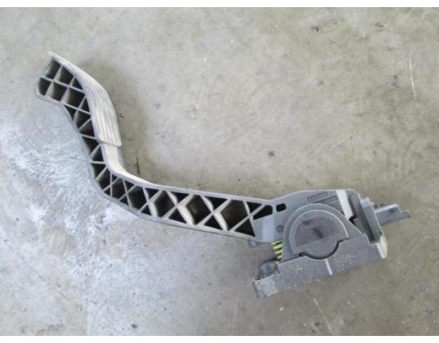 vindem pedala acceleratie citroen c3 1.4hdi 8hy cod 9646702180