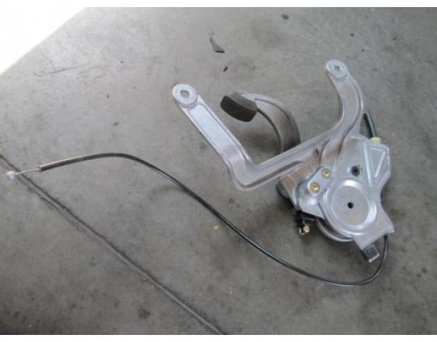 vindem pedala frana mercedes c 220 cdi an 2001-2006