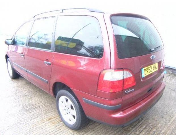 vindem piese caroserie ford galaxy