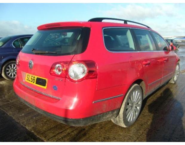 vindem piese vw passat combi an 2009