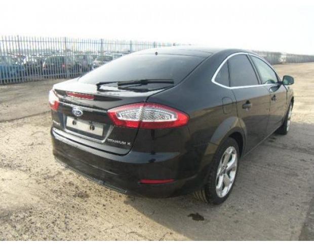 vindem piston ford mondeo 2.0 tdci an 2011