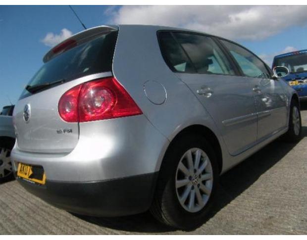 vindem planetara vw golf 5 1.6 fsi an 2004-2008