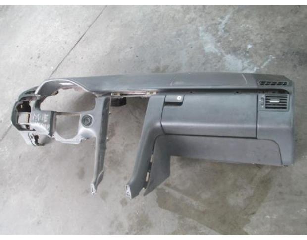 vindem plansa bord mercedes e 220 cdi w210