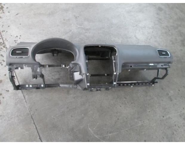 vindem plansa bord vw golf 6 2.0tdi cbd