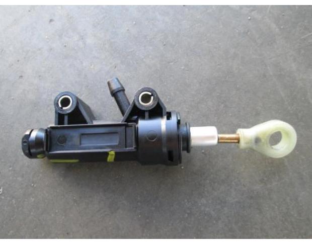 vindem pompa ambreiaj bmw e46 320 2.0d cod 6758822