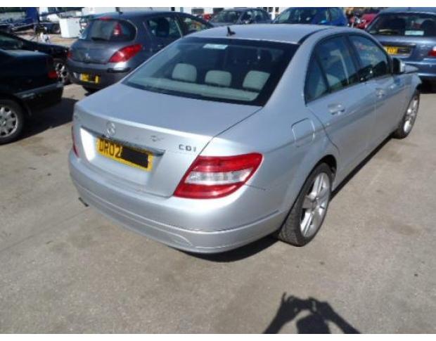 vindem pompa ambreiaj de mercedes  w204 220cdi