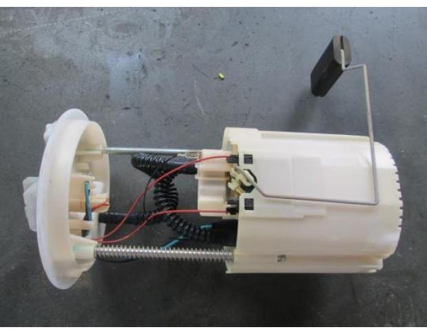 vindem pompa combustibil fiat stilo 1.4 16v cod 0580314010