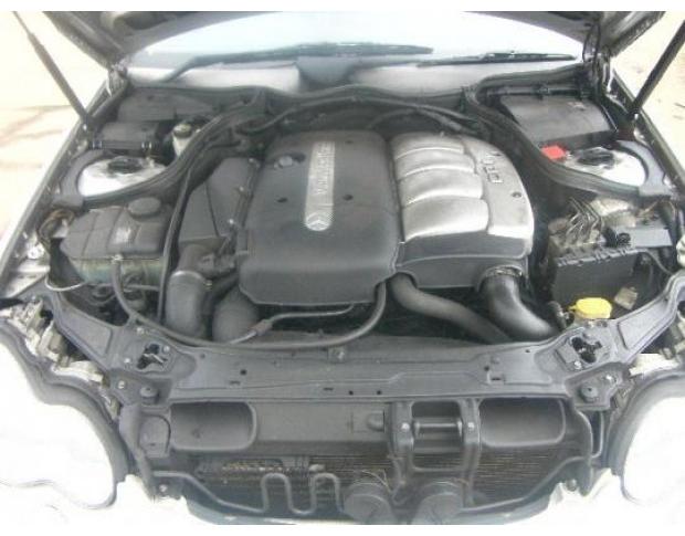 vindem pompa de ulei mercedes c 203 2.2cdi an 2003