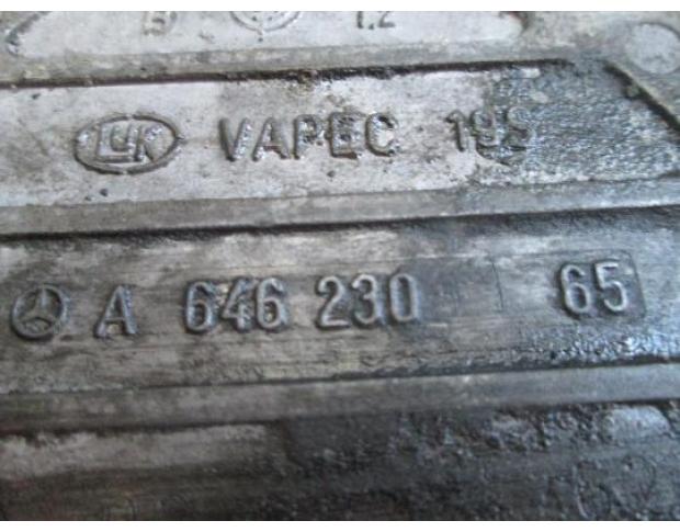vindem pompa vacum mercedes c 220 cod a64623065