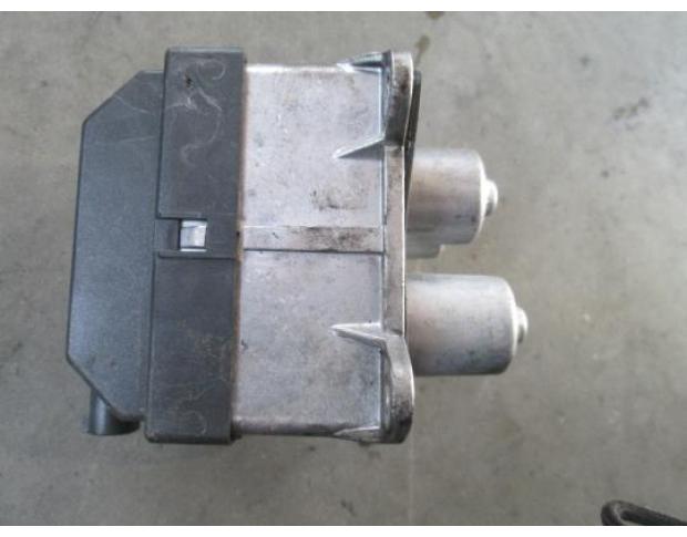 vindem preincalzitor apa mercedes c 220 cdi cod a0001591504