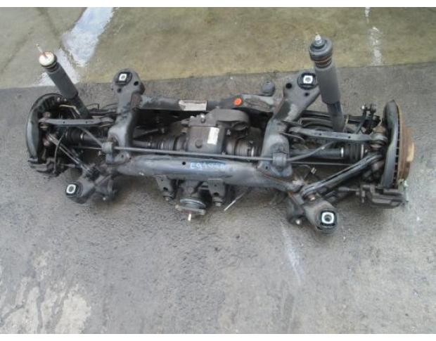 vindem punte spate bmw 330 3.0d e90