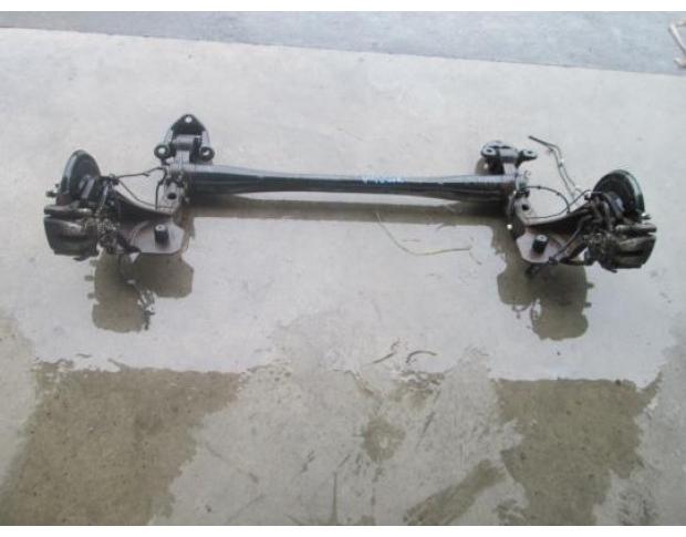 vindem punte spate opel zafira b 1.7cdti