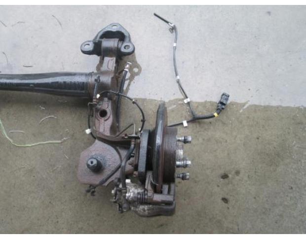 vindem punte spate opel zafira b 1.7cdti