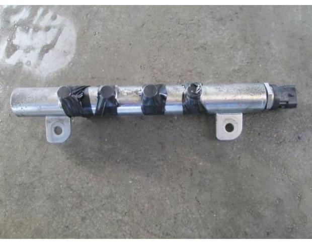 vindem rampa injectoare 0445214122 opel astra h 1.9cdti