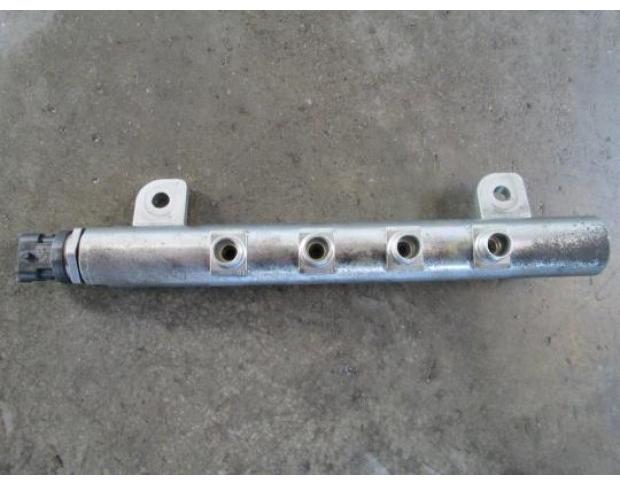 vindem rampa injectoare 0445214122 opel astra h 1.9cdti