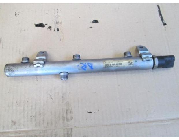 vindem rampa injectoare dreapta a6420700695 mercedes e 320 cdi