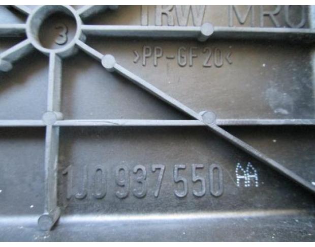 vindem siguranta baterie vw bora 1.9tdi asz cod 1j0937550