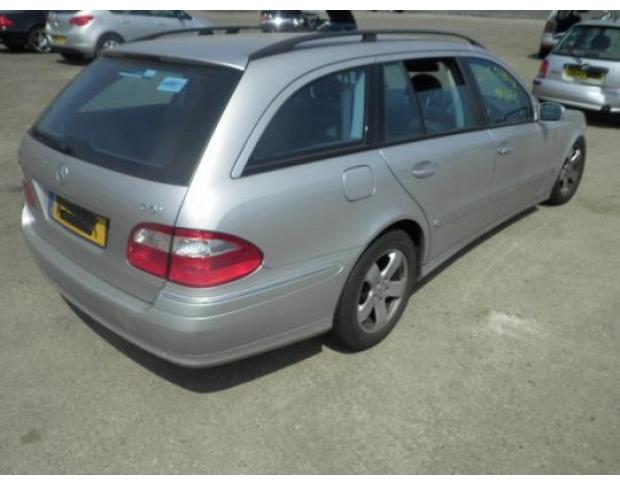 vindem stop dreapta mercedes e270 cdi w211 combi