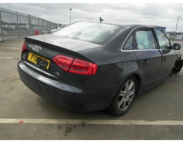 vindem stop stanga de audi a4 8k 2.0tdi