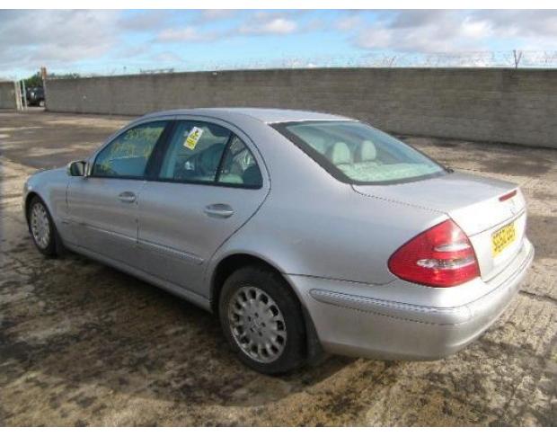 vindem stop stanga mercedes w211 e270cdi