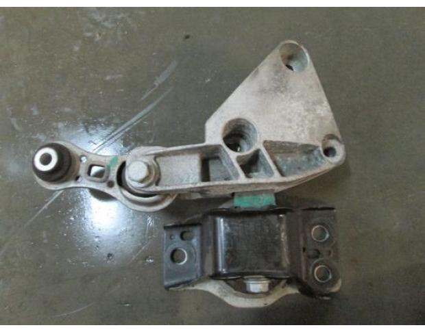 vindem suport motor 8200592642 renault megane 2 1.9dci f9ql