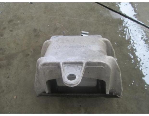vindem suport motor vw golf 4 1.4 axp cod 1j0199555